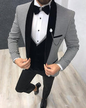 Load image into Gallery viewer, SZMANLIZI Mens Wedding Suits 2019 Italian Design Custom Made Black Smoking Tuxedo Jacket 3 Piece Groom Terno Suits For Men